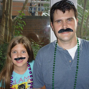 Meet your Posher, Ari